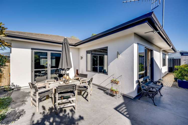 10b Burness Road Greenmeadows_14