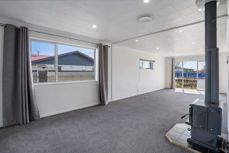 35 Dejoux Road Winton_7
