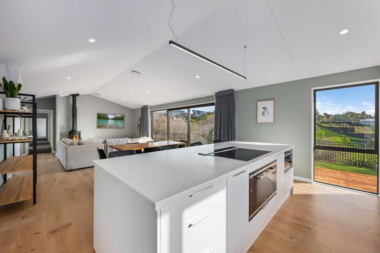 19 Golf View Close Fairhall_9