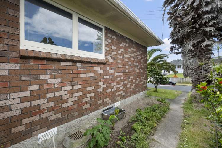 31 Kamara Road Glen Eden_21