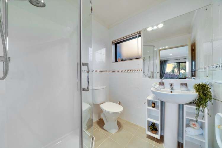 10 Phoenicia Court The Gardens_7