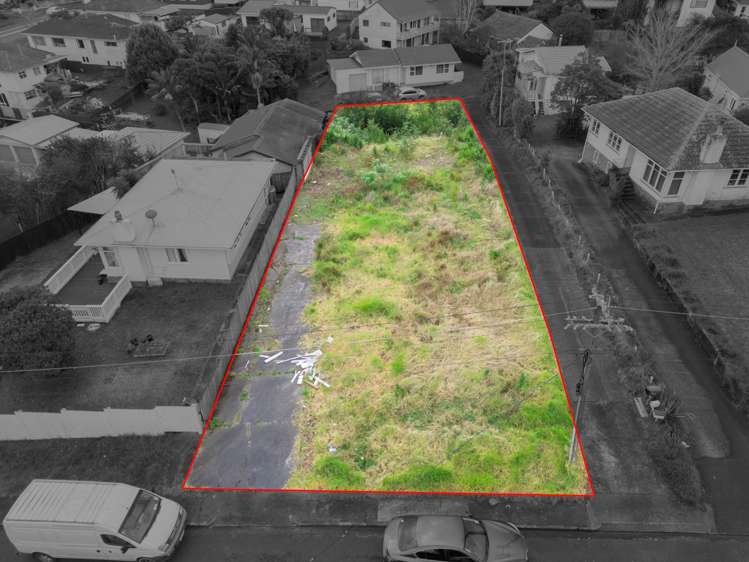 8 Alma Street Te Atatu South_1