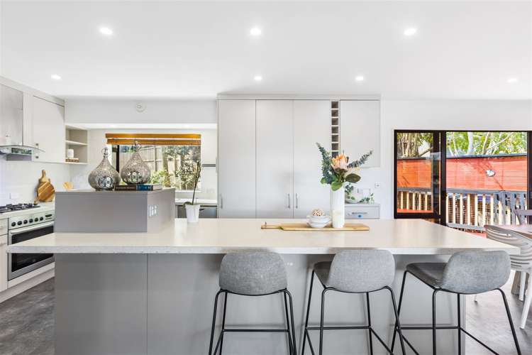 7 Kaanapali Place Wattle Downs_7