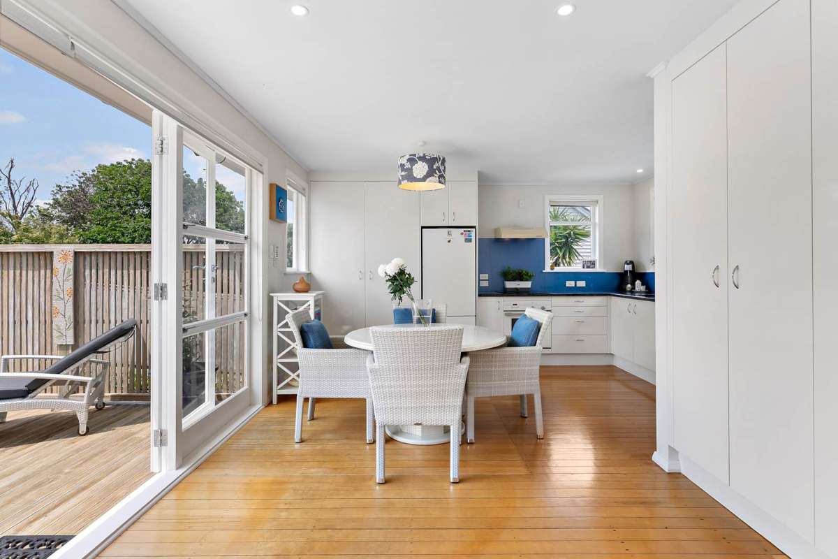 16 Clairville Crescent_5