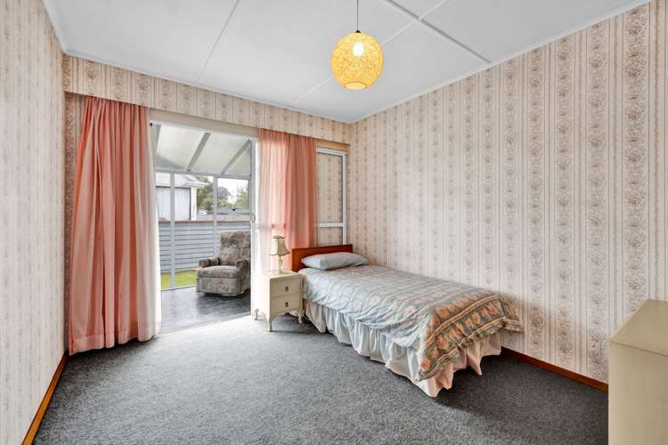 2 Acourt Street Hawera_9