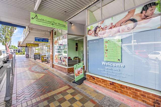 8-12 King Street Pukekohe_3