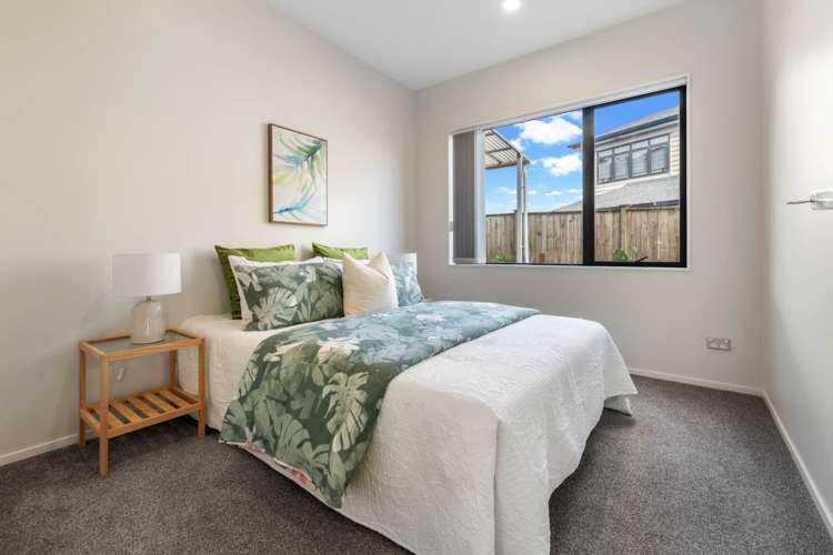 17 Gospel Heights Flat Bush_14