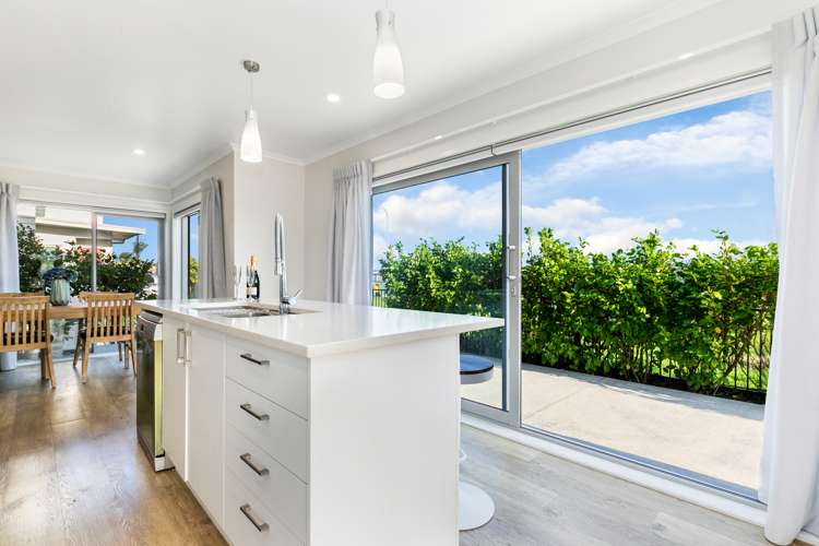 17 Karauria Lane Orewa_14