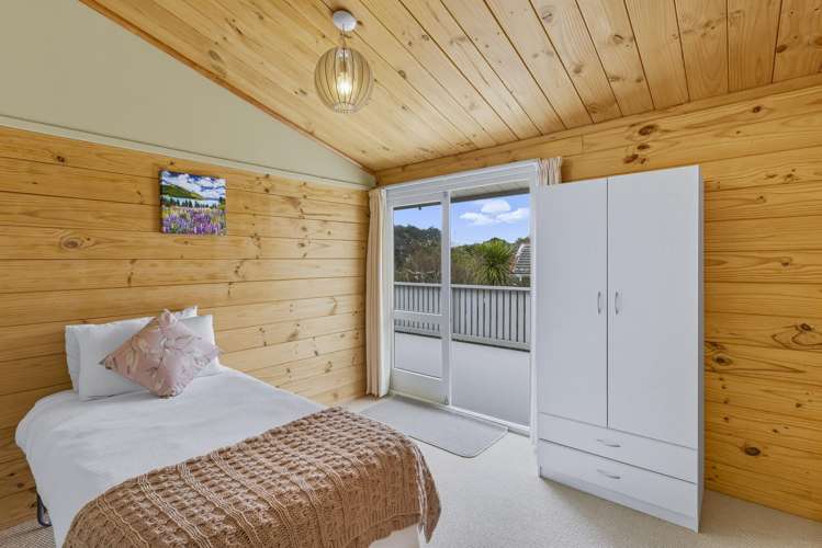 13 Grange Park Avenue Raumati South_16