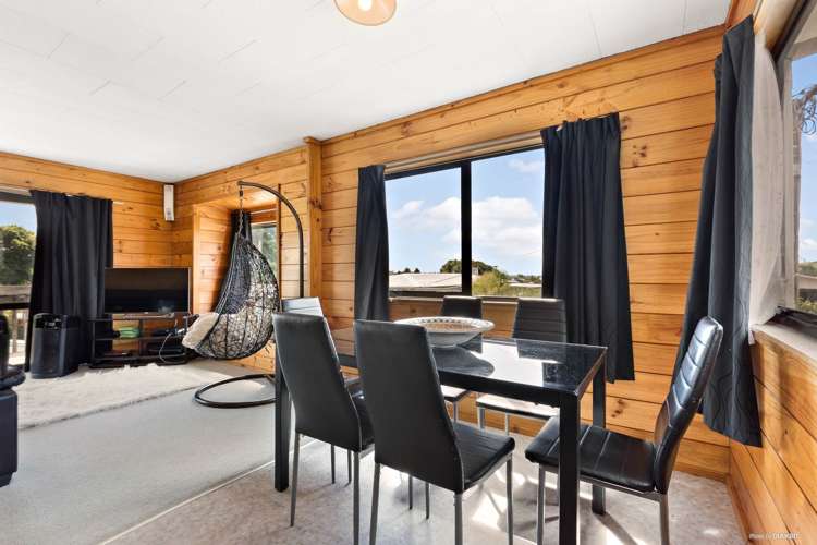 2/36a Tomo Street New Lynn_11