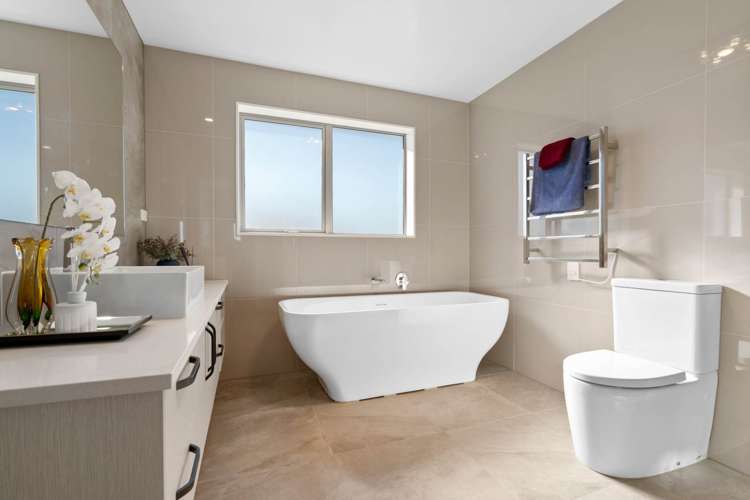 10 Artists Avenue Beachlands_12