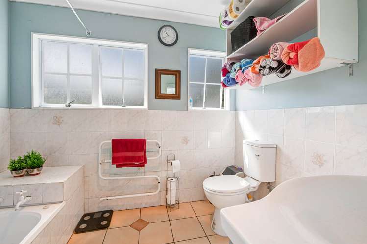 2832 Kaipara Coast Highway Glorit_23