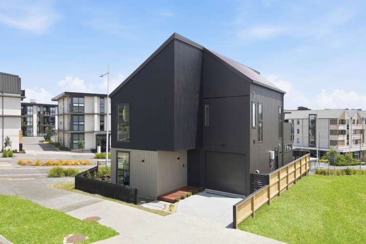 2 Kiokio Street Long Bay_23