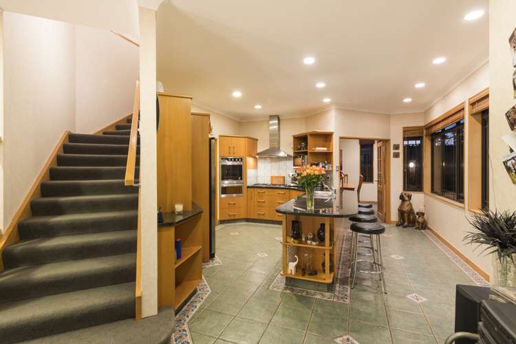 27 Balmoral Drive Terrace End_10