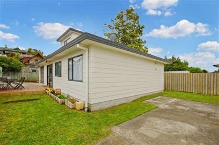 5 James Cook Drive Welcome Bay_11