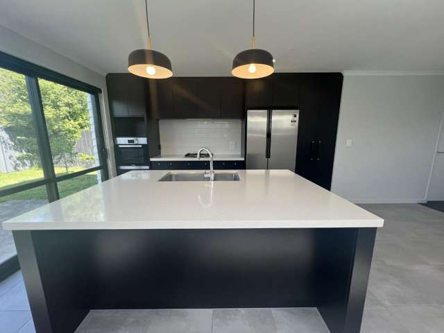 10 Hatric Road 1053_4