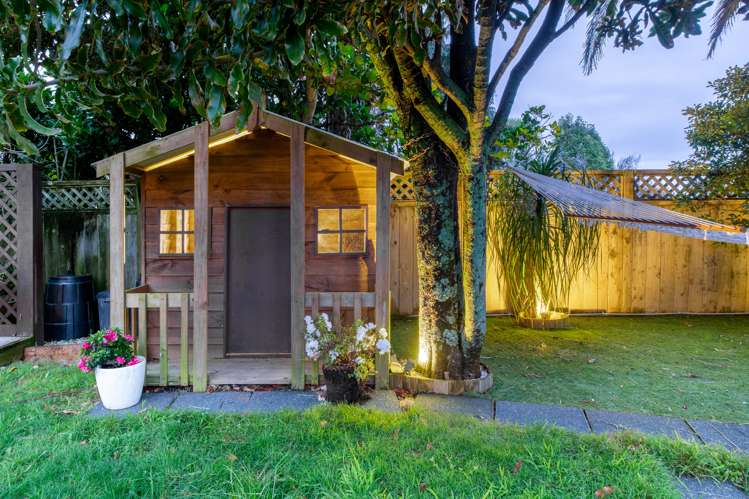 10 Kowhai Road Campbells Bay_32