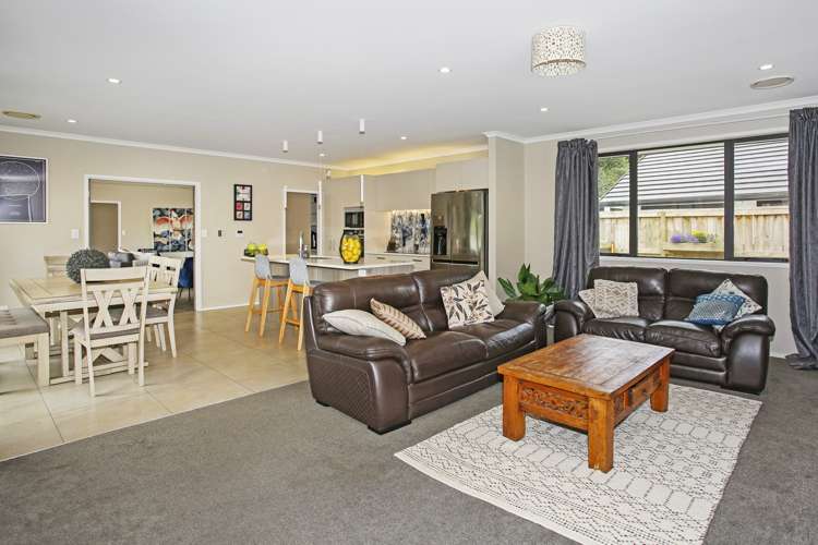 2d Country Club Lane Waiuku_5