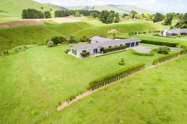 26 Highland View Drive Tokomaru_1