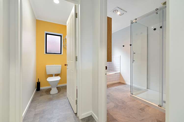 87 Dixon Road Glenview_15