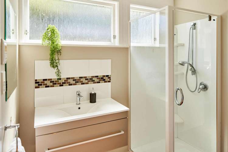 13 City View Grove Harbour View_15