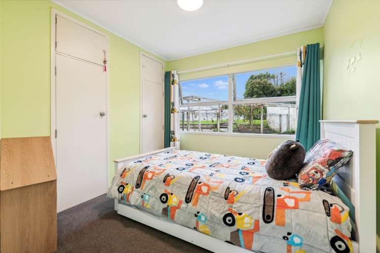 22 Whitford Park Road Whitford_11
