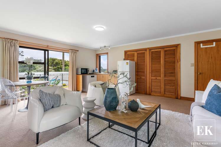 21 Laingfield Terrace Laingholm_17