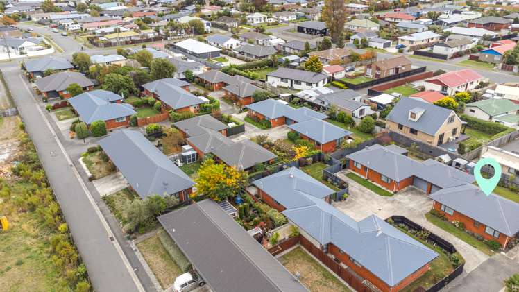 22 Clinton Lane Woolston_15