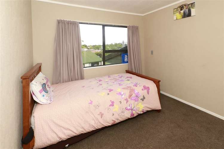 30 Tupelo Street Pukete_13