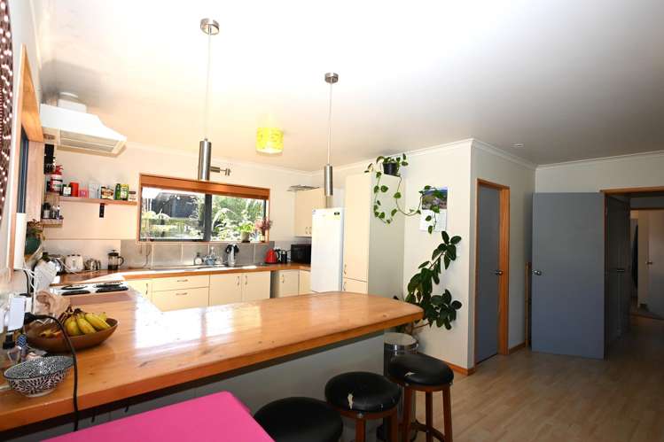 2 Alymer Place_2