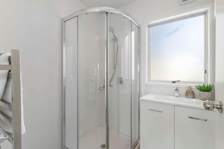 11 Mirage Place Beach Haven_10