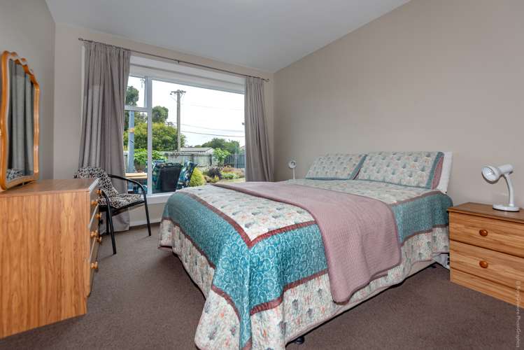 10 Lenton Street Aranui_16