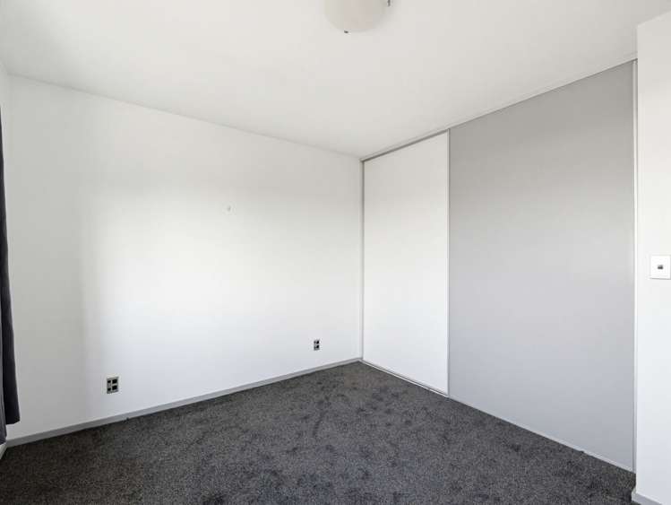8/443 Cashel Street Linwood_14