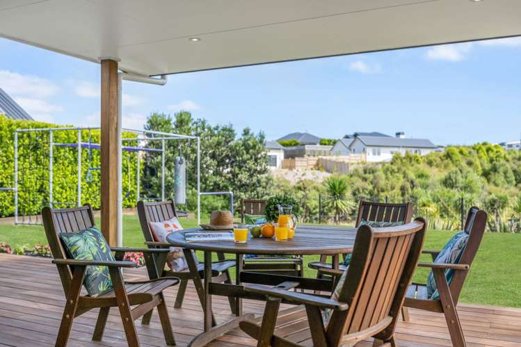 16 Cadwil Drive Beachlands_3