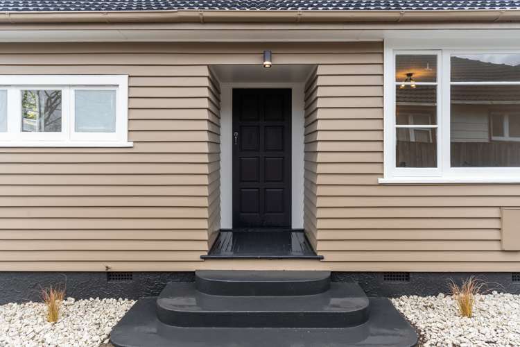 64 Marlow Road Aranui_21