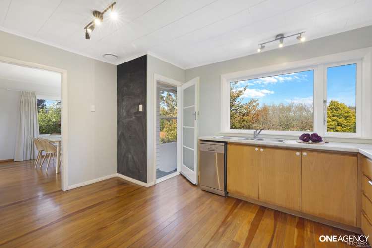 9 Woodstock Terrace Tawa_7