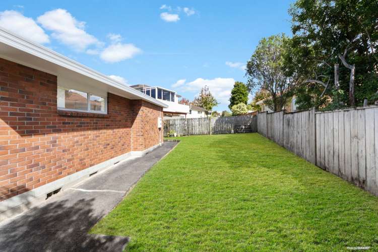 2/62 Whiting Grove West Harbour_6