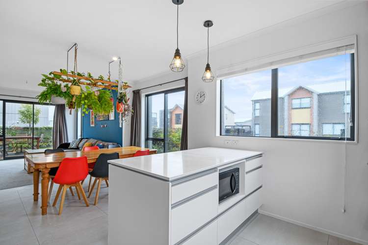 18 Ringa Matau Road Hobsonville_6