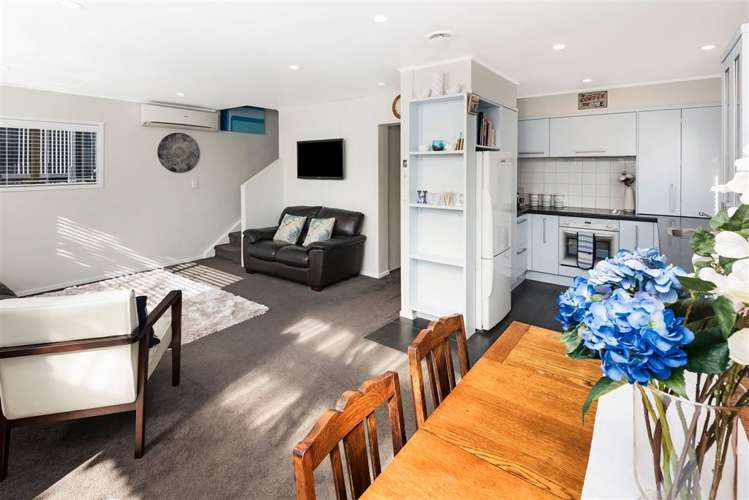 62c Wellington Street Howick_5