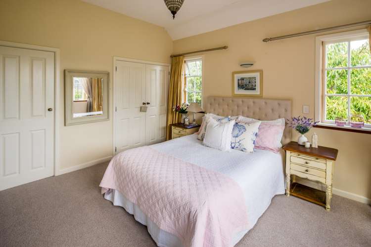 518 Broadway Strathmore Park_13