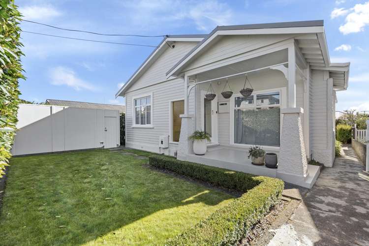 22 Bulteel Street New Plymouth Central_28