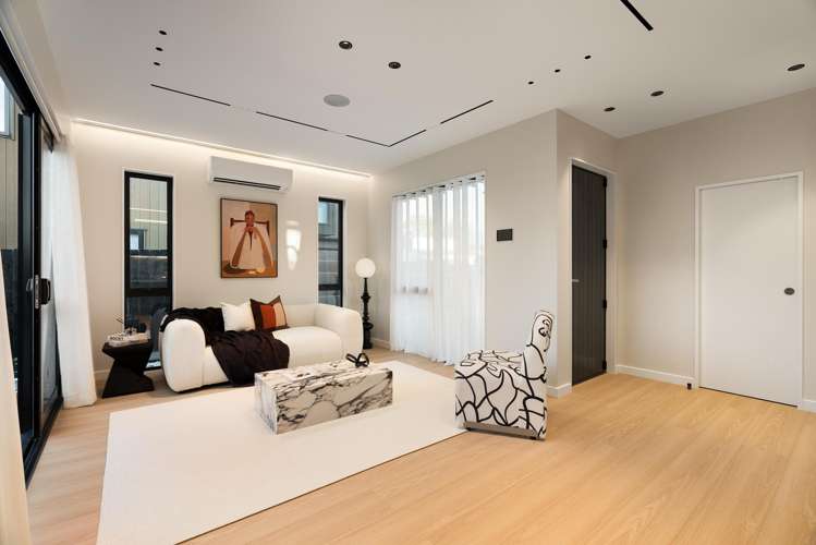 2C Knights Close Rothesay Bay_2