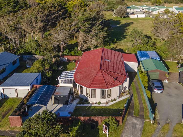 24 Scott Avenue Otaki Beach_13