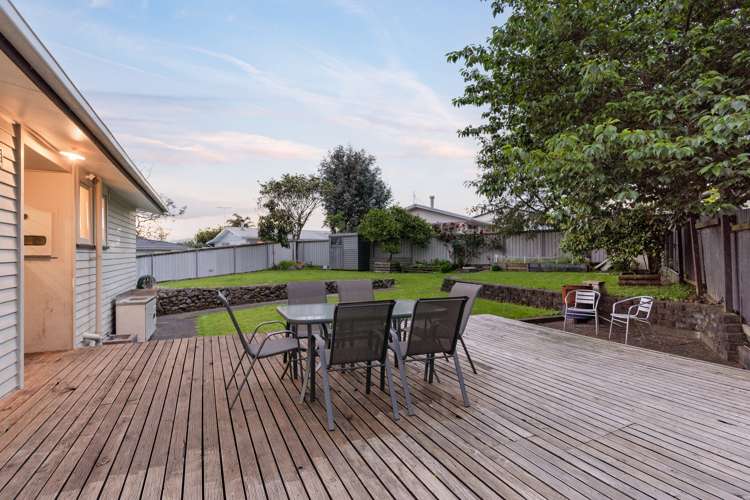 93 Crawford Avenue Mangere Bridge_12