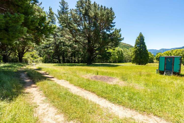 477 Wakamarina Road Canvastown_4