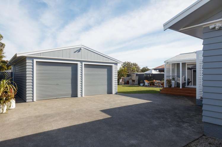 10 Leon Street Riverdale_17
