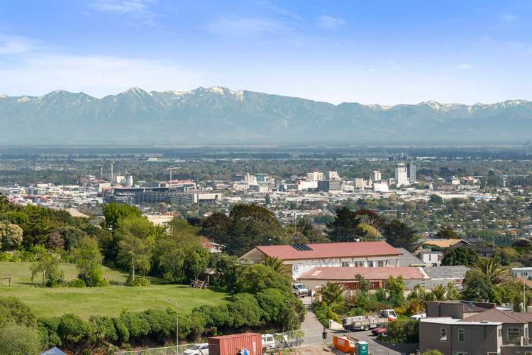 2 Avery Place Redcliffs_1