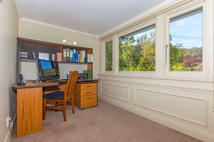 311 Riverside Drive Waterloo_9