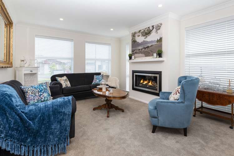 65 Constellation Avenue Beachlands_6