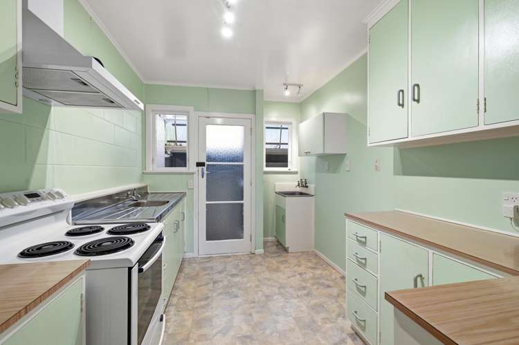 26A Deere Avenue_3